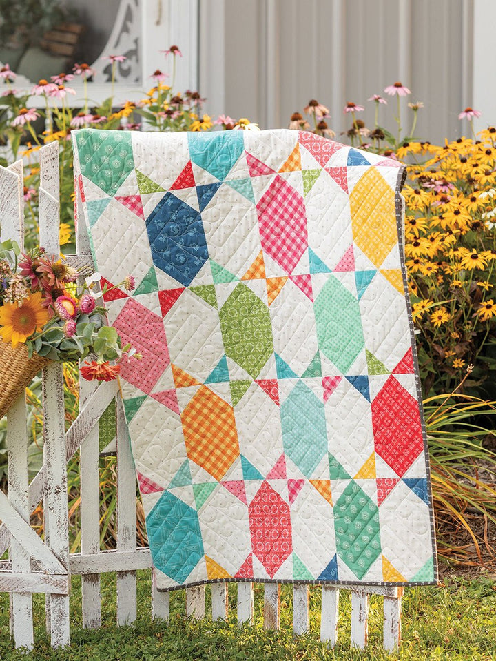Book - Annies - Forever Fabulous Fat Quarter Quilts