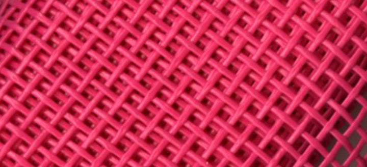 Vinyl Mesh Fuchsia 18" x 36