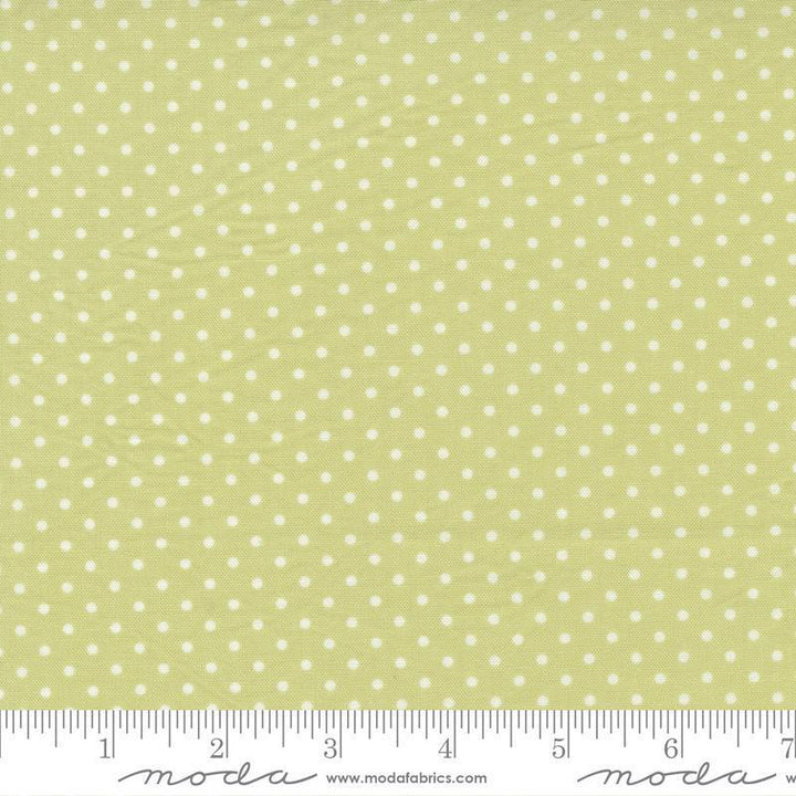 Moda - Brenda Riddle - Cottage Linen - Sprout Dots