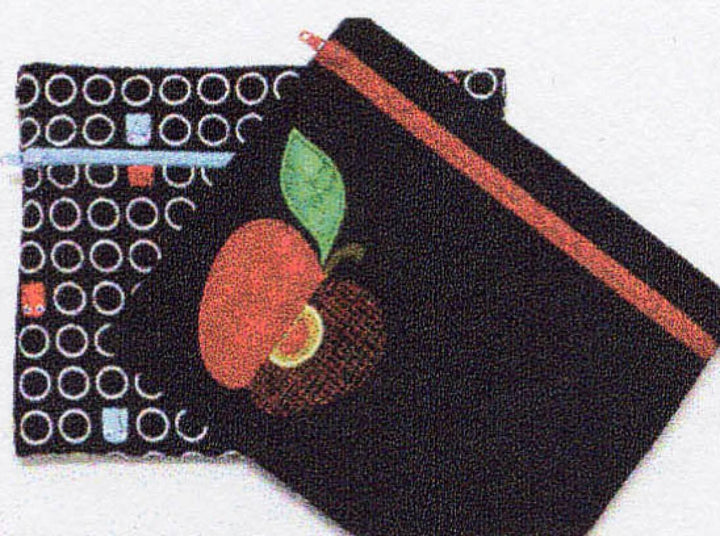 Pattern - The Quilt Company - Quick Zip Bag Pattern