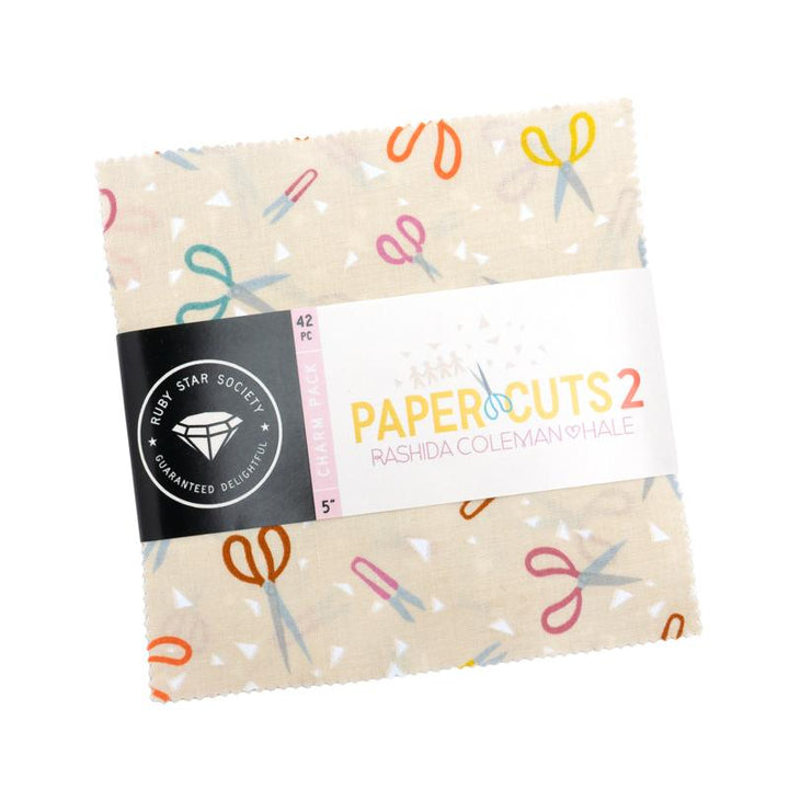 Charm Pack - Moda - Ruby Star - Paper Cuts 2