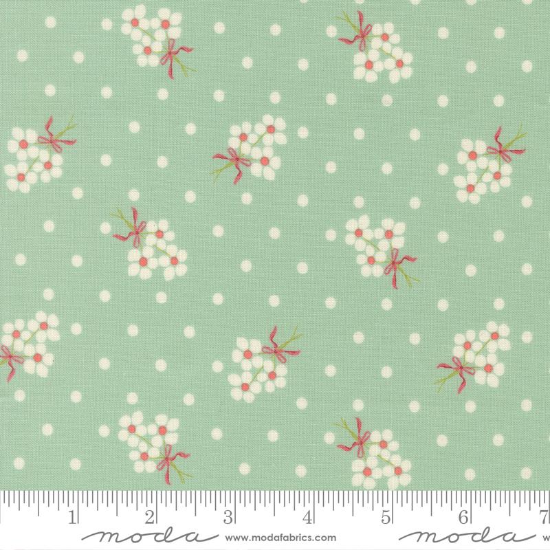 Moda - Bunny Hill Designs - Lyda Rose - Sky Bouquets Florals Dot 3072 21