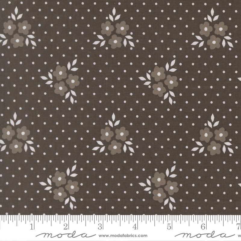 Moda - Sherri & Chelsi - Birch and Willow - Autumn Florals Charcoal 37727 18