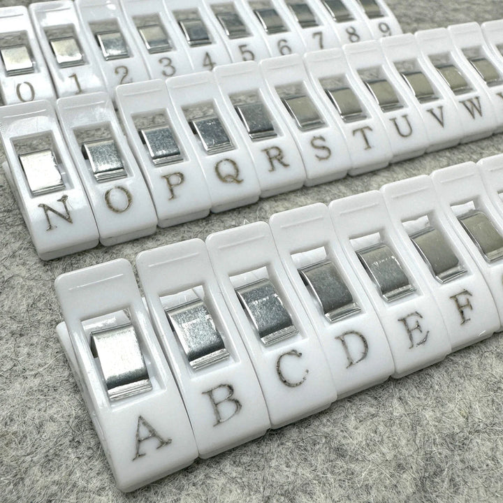 Clips - AlphaClips White