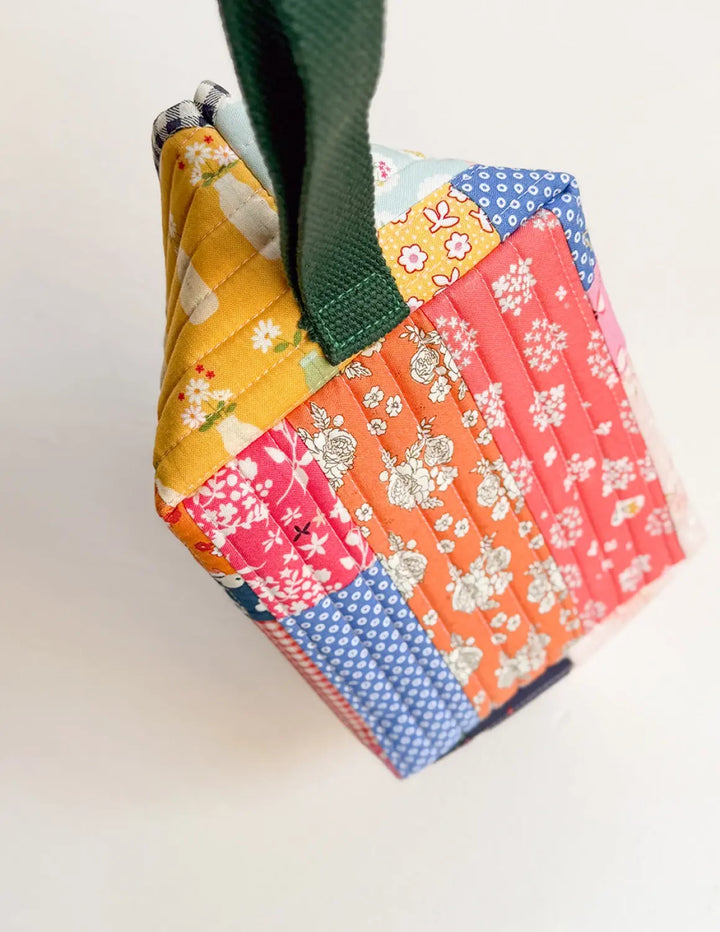 Pattern - Minki Kim - Allover Project Bag