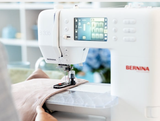 BERNINA 335 - PICK UP IN STORE ONLY