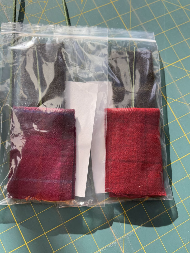 Kit - Tulip & Leaves - RED