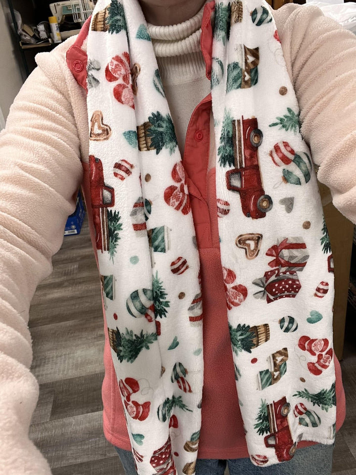 KIT - Christmas Red Truck Cuddle Scarf 60" X 5"