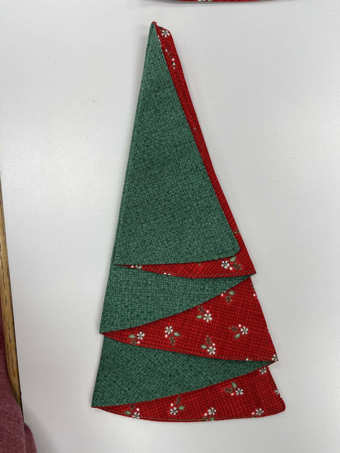 Kit - Tree Napkin - Green Trees & Red Stars