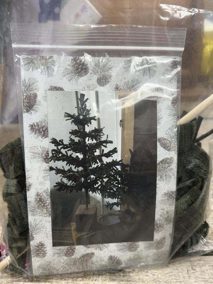 Kit - Wooly Tree 12" or 18"
