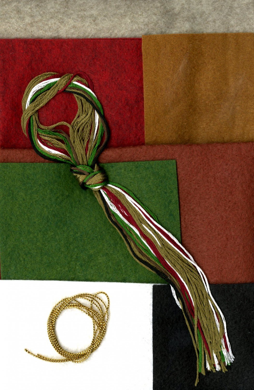 KIT - Rachel of Greenfield - Warm Feet Ornaments