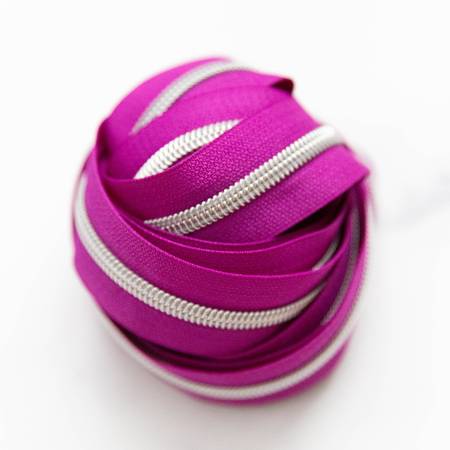 Zipper 3 yards - Knot and Thread - Plum Punch #5