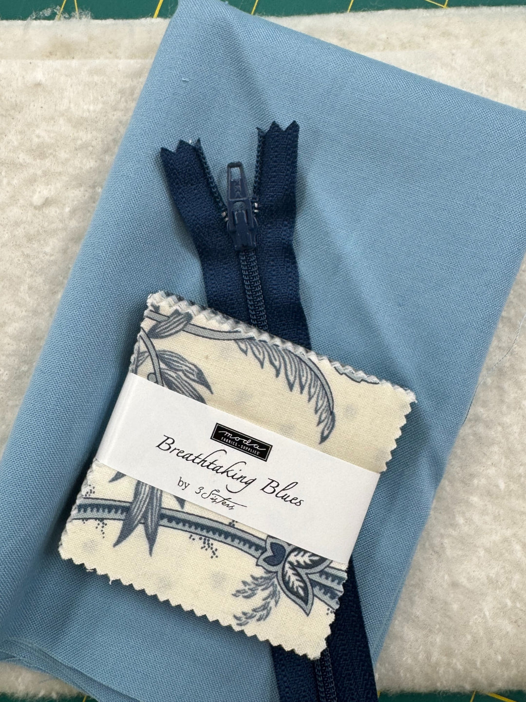 KIT - Patchwork Pouch - Breathtaking Blues  9.5" wide x 8" tall