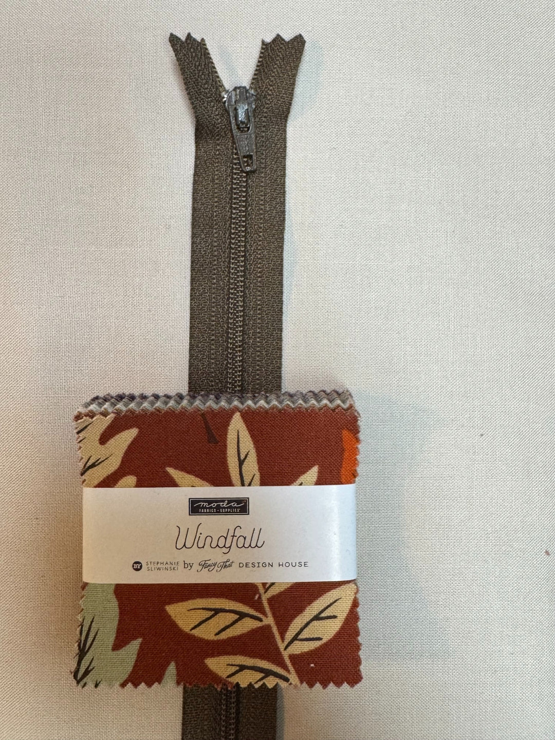KIT - Patchwork Pouch - Windfall  9.5" wide x 8" tall