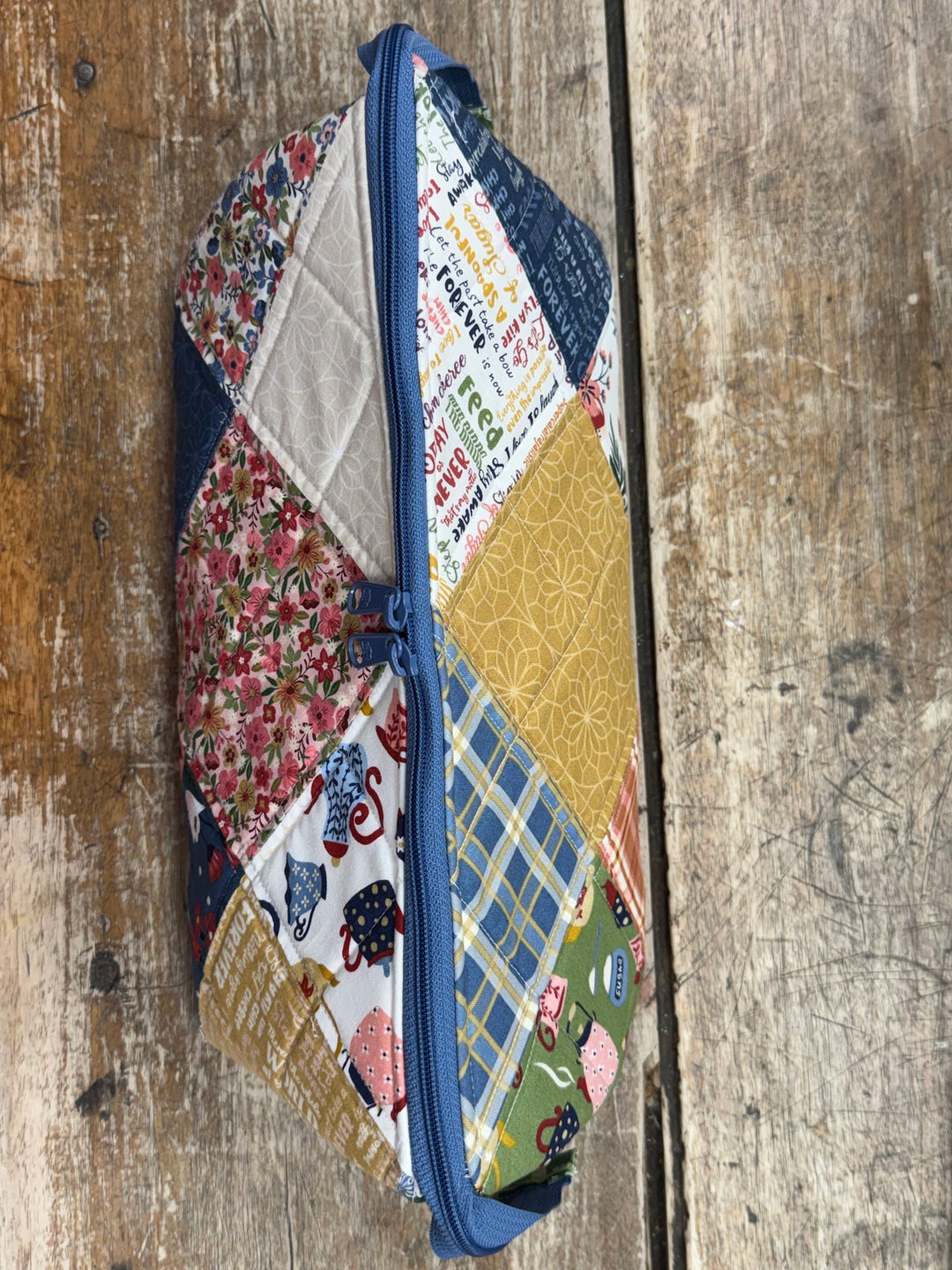 KIT - Touch of Sugar Pouch 12.5"x6"x6" (Pattern NOT included)