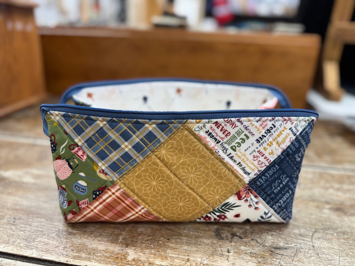 KIT - Touch of Sugar Pouch 12.5"x6"x6" (Pattern NOT included)