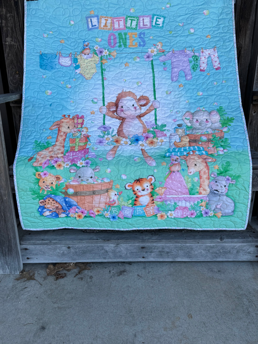 Kit - Clothesline with Little Ones 36"x45"