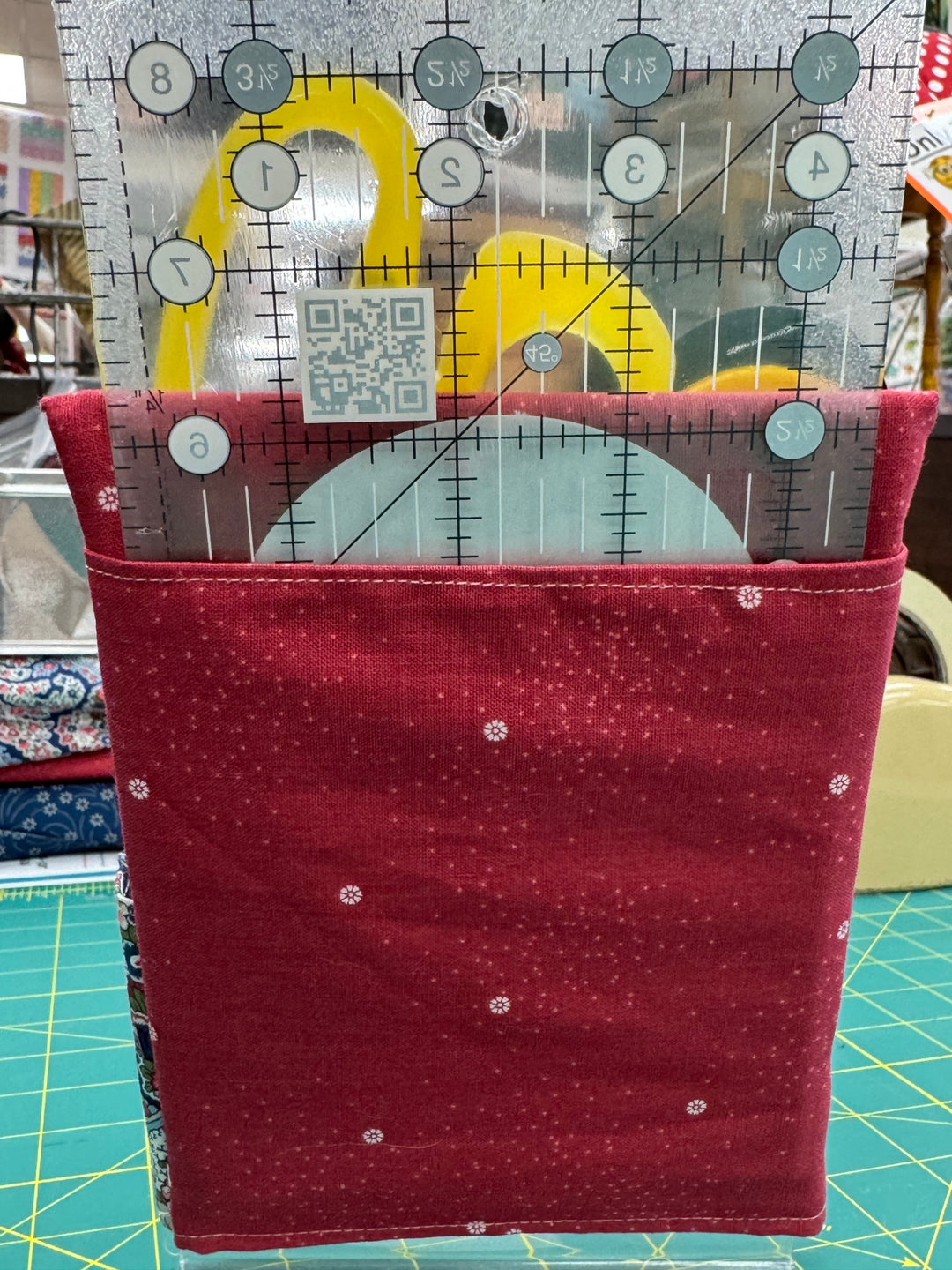 Kit - Newport Fingertips 5"x7" REPRODUCTION (Pattern NOT included)