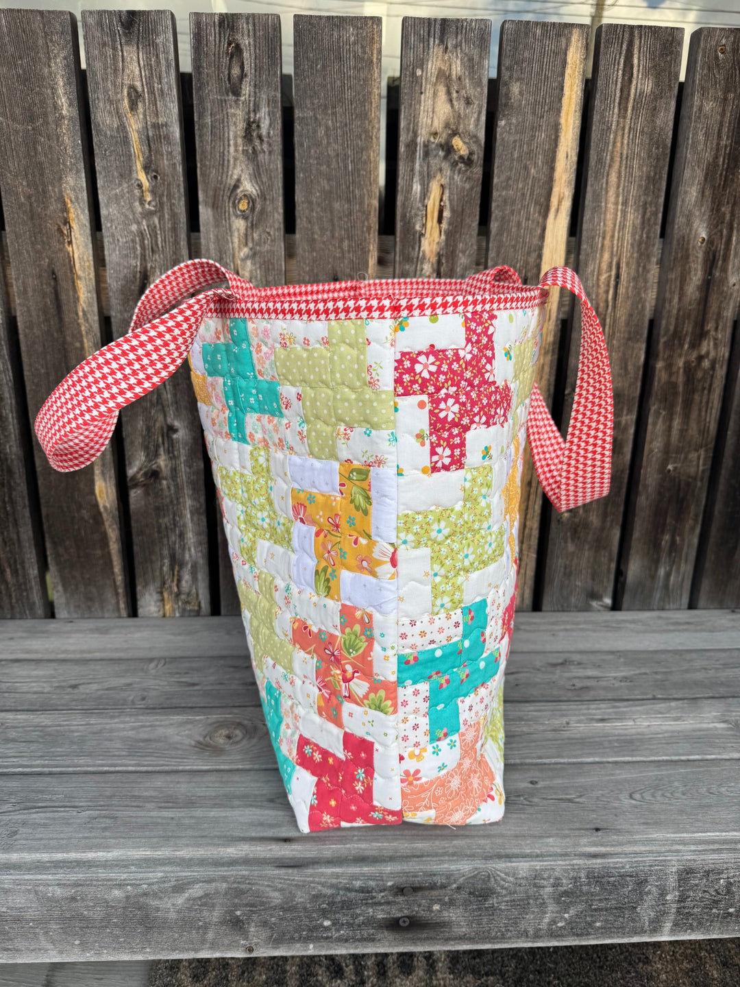Kit - Quilter's Tote - GREEN Interior & Handles  (Pattern NOT included)
