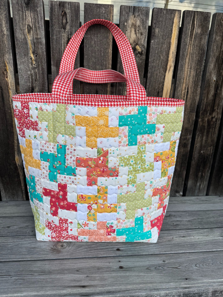 Kit - Quilter's Tote - GREEN Interior & Handles  (Pattern NOT included)
