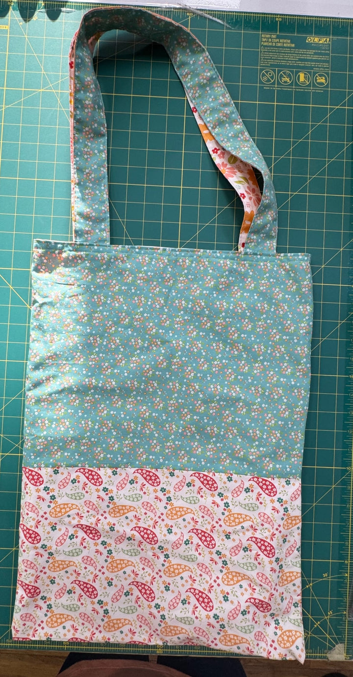 Kit - Toting with Jane (REVERSIBLE BAG!)