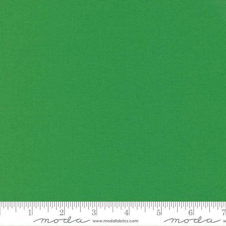 Moda - Bella Solids - Kelly 9900 76
