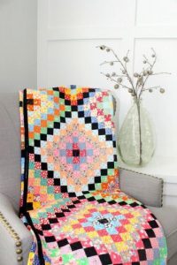 Book - Ten Sisters - Ten Quilts for Ten Sisters