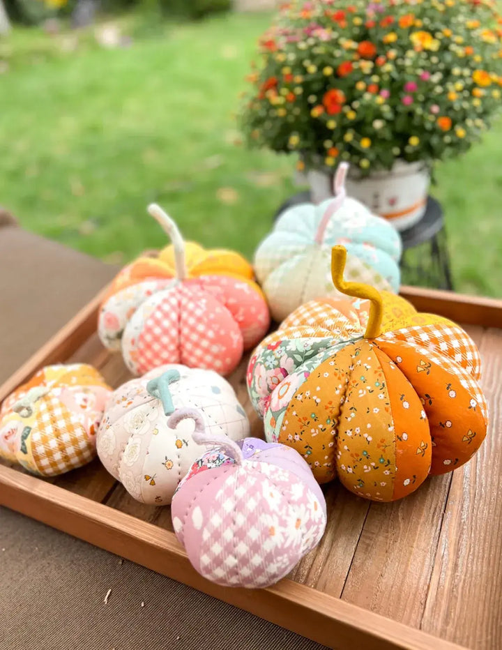Pattern - Minki Kim - Fabric Pumpkins