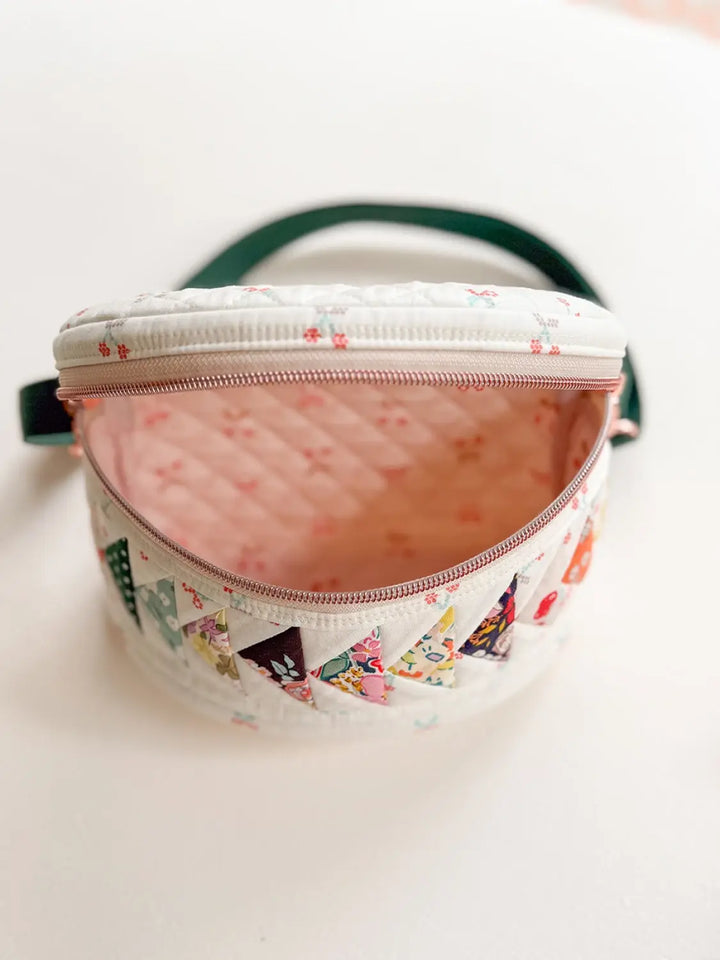 Pattern - Minki Kim - Flying Geese Belt Bag