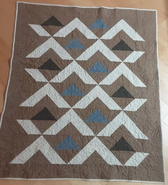 Pattern - PhoebeMoon Designs - Dusky Mountains