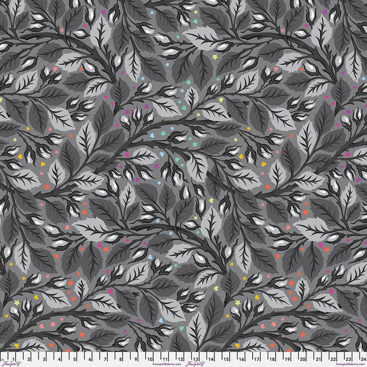 Free Spirit - Tula Pink - Graywork - Nip in the Bud Shadow