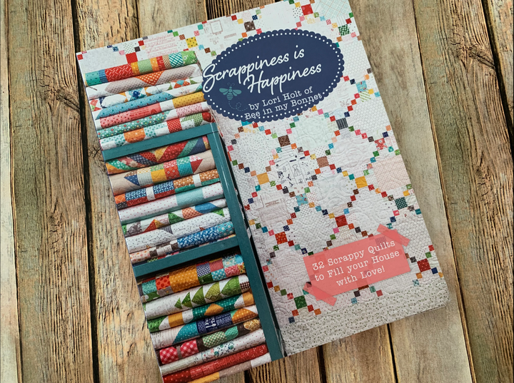Book - Lori Holt - Bee In My Bonnet -  Its Sew Emma - Scrappiness Is Happiness