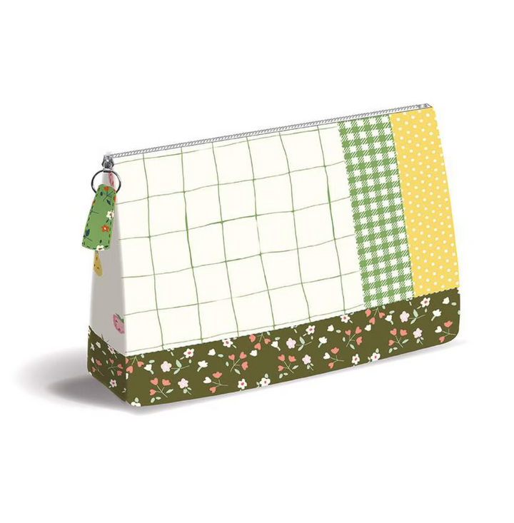 Panel - Cottage Pouch 35 1/2" x 43 1/2"